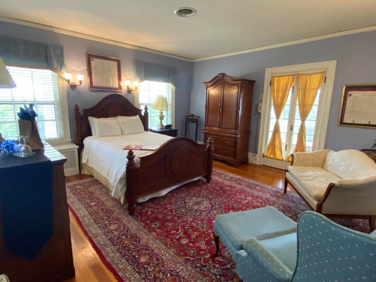 Historic Rosemont Manor Hotel Berryville Bagian luar foto