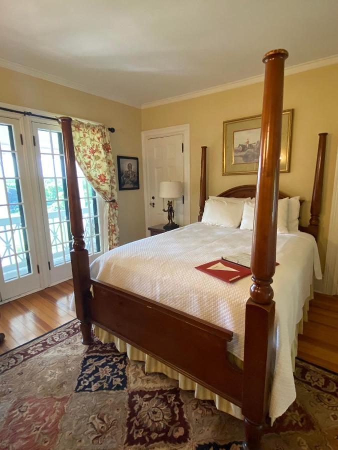 Historic Rosemont Manor Hotel Berryville Bagian luar foto